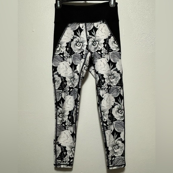 Betsy Johnson Performance Workout leggings - Picture 1 of 8